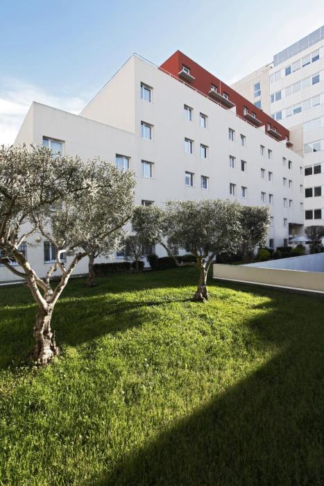aparthotel adagio access marseille prado perier