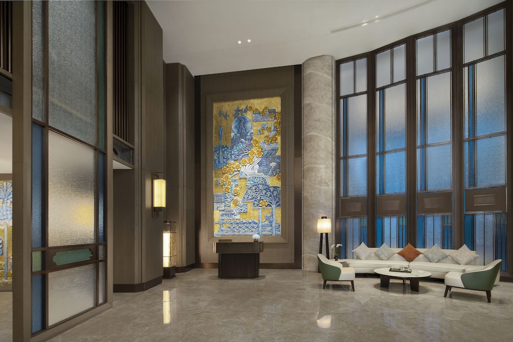 yuexiu hotel guangzhou curio collection by hilton