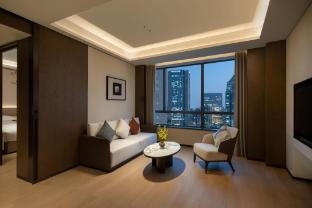 yuexiu hotel guangzhou curio collection by hilton