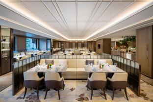yuexiu hotel guangzhou curio collection by hilton