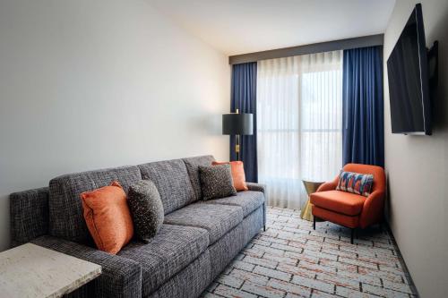 the hoffmann hotel basalt aspen tapestry collection by hilton