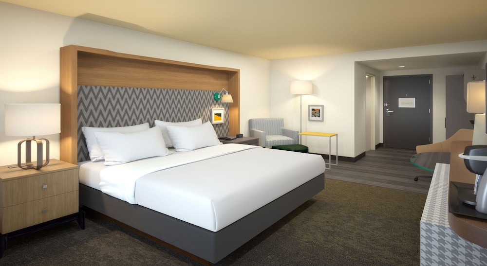 holiday inn and suites richmond west end