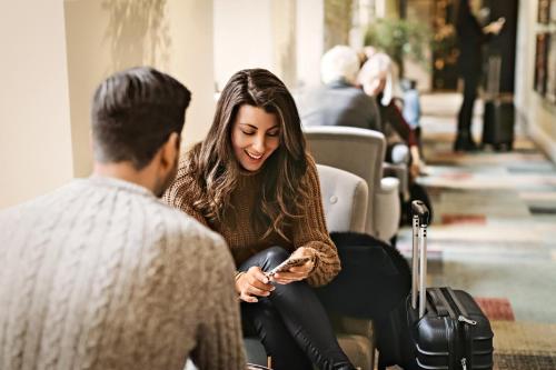 holiday inn and suites richmond west end