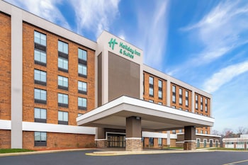 Holiday Inn & Suites Richmond - West End,Henrico>>Richmond,3 star