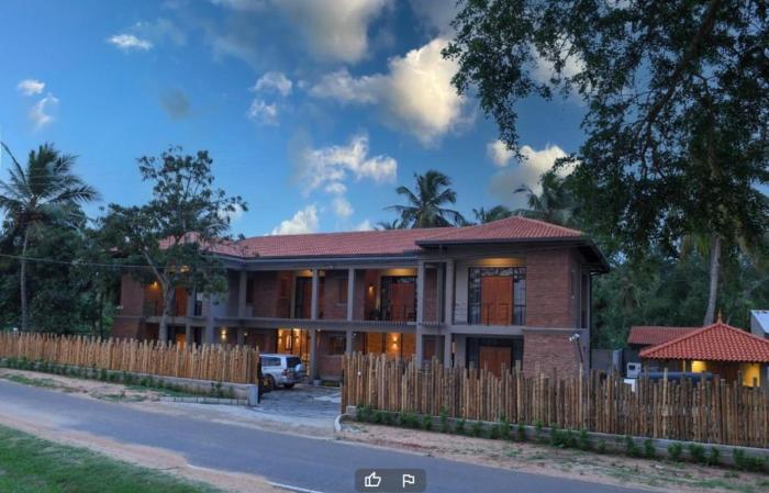 abhaya mandapa hotel