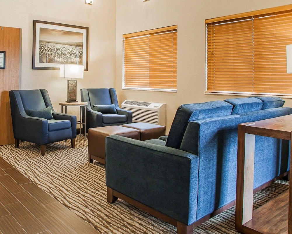 comfort inn marshalltown south