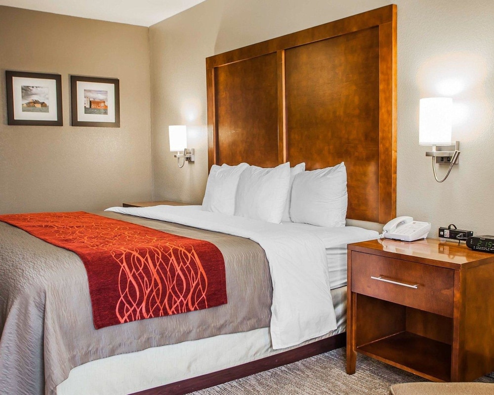 comfort inn marshalltown south