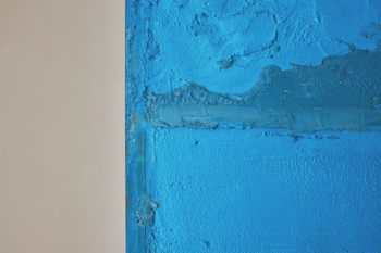 the blue by just inn