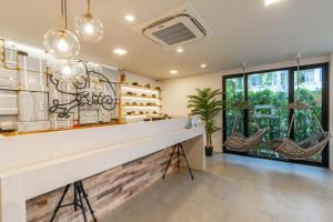 chamemon bed phuket town