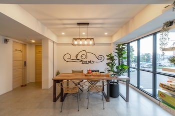 chamemon bed phuket town