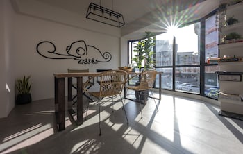 chamemon bed phuket town