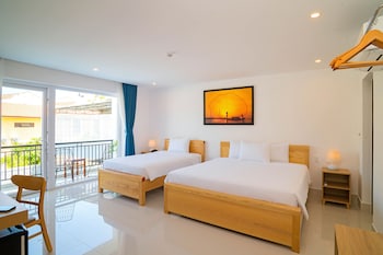 white house central villa