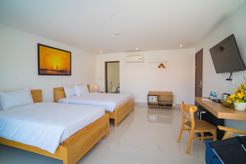 white house central villa