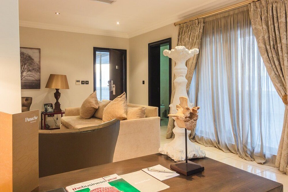 alheri royal apartment