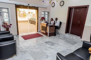 alheri royal apartment