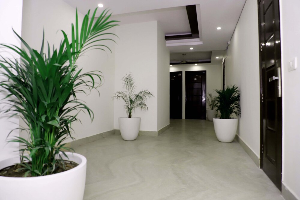 lyf corporate suites noida sector 19