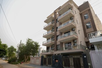 daffodils serviced apartment