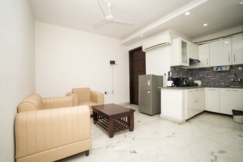 daffodils serviced apartment