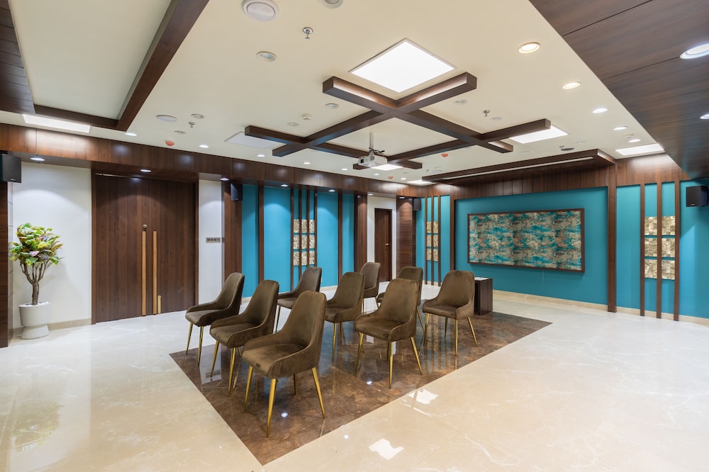 royal rawal luxury boutique hotel