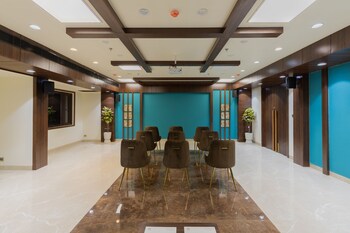 royal rawal luxury boutique hotel