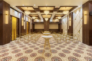 royal rawal luxury boutique hotel