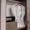 amari living suites