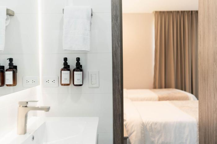 amari living suites