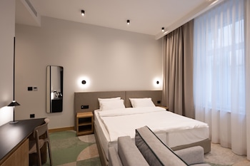hop inn rooms and suites belgrade