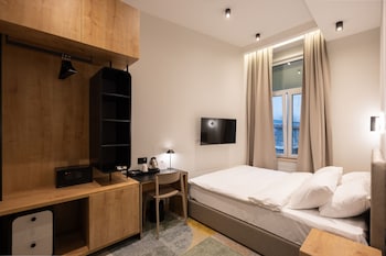 hop inn rooms and suites belgrade