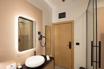 hop inn rooms and suites belgrade