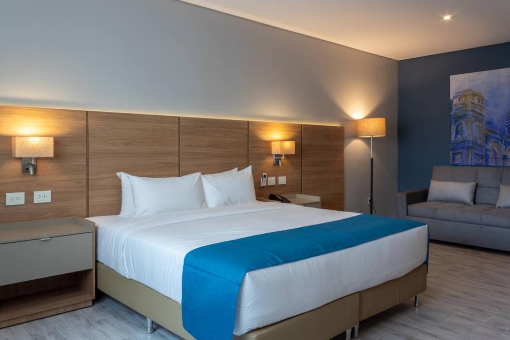 Tryp By Wyndham Asuncion,Paraguay>>Asunción,3 star