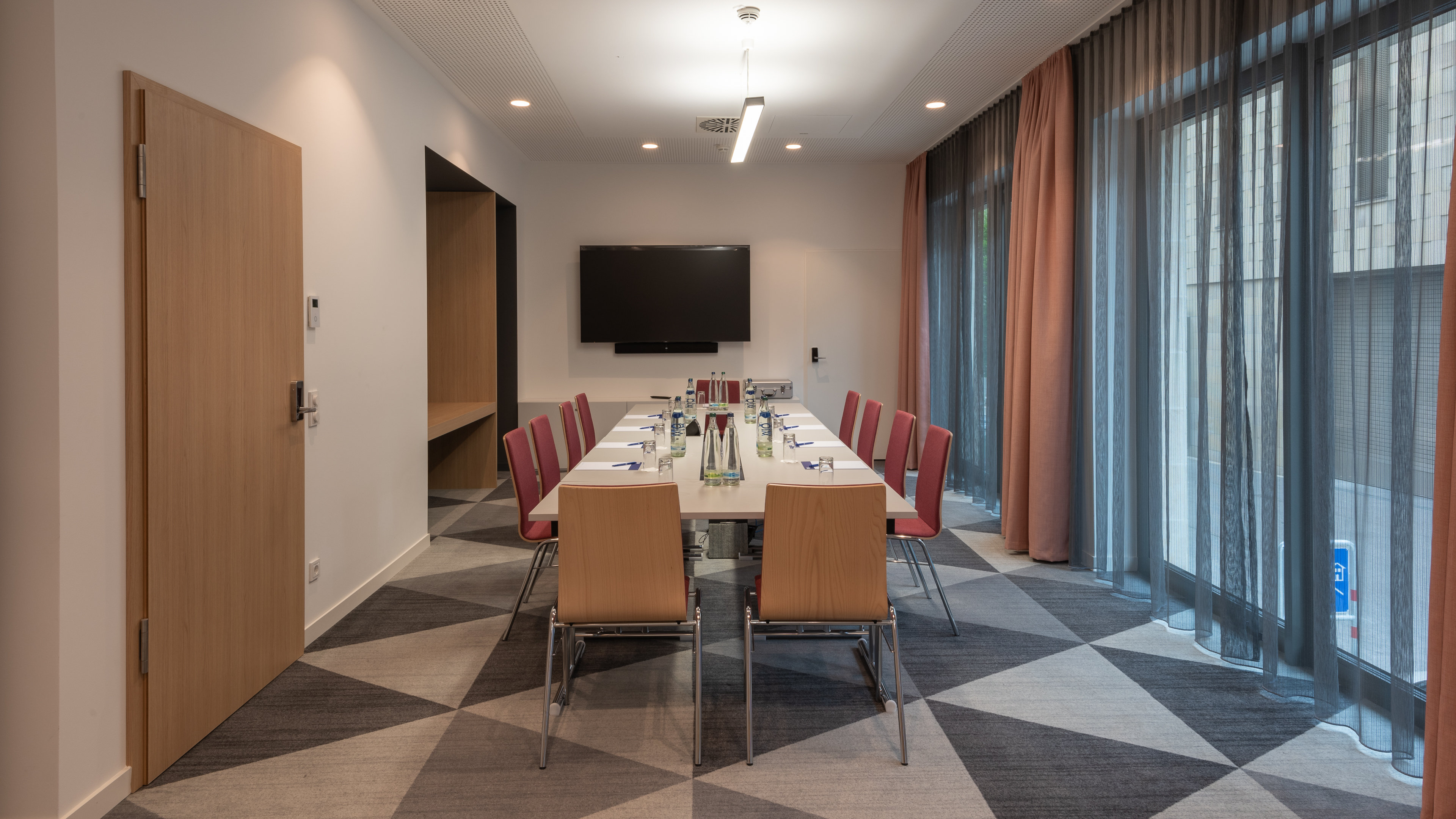 holiday inn express heilbronn an ihg hotel