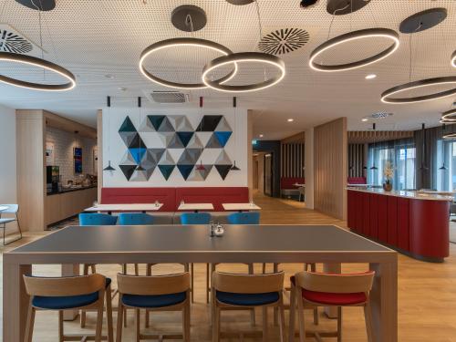 holiday inn express heilbronn an ihg hotel