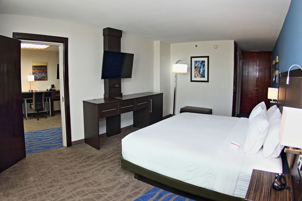 holiday inn mayaguez and tropical casino by ihg