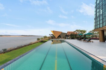 Nakarach Hotel Nakhon Phanom,Thailand>>Nakhon Phanom,2.5 star