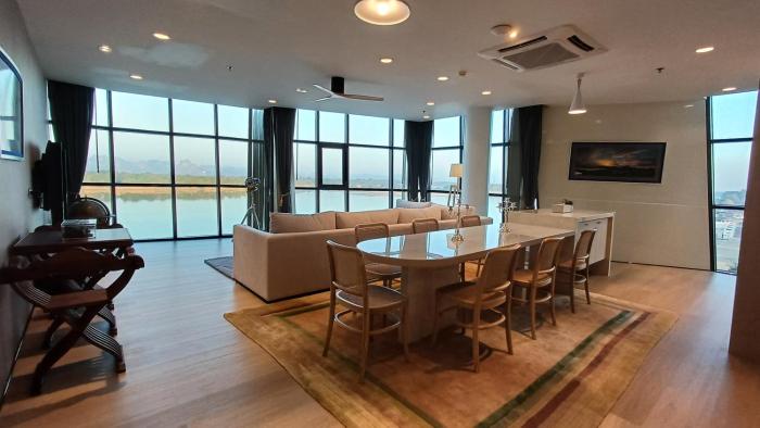 nakarach hotel nakhon phanom