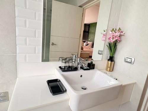 nakarach hotel nakhon phanom
