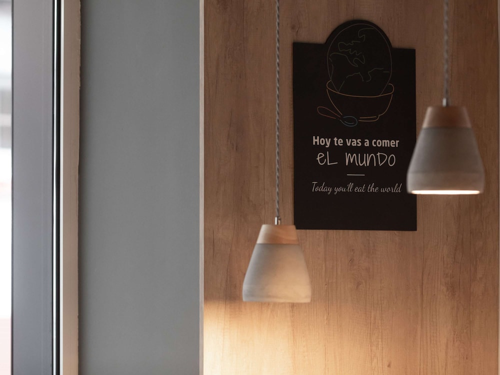 ibis budget madrid aeropuerto