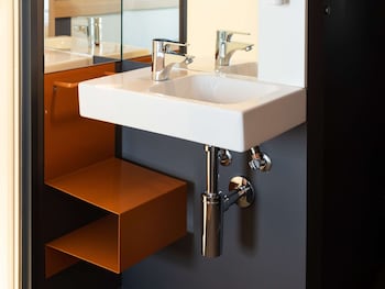 ibis budget madrid aeropuerto