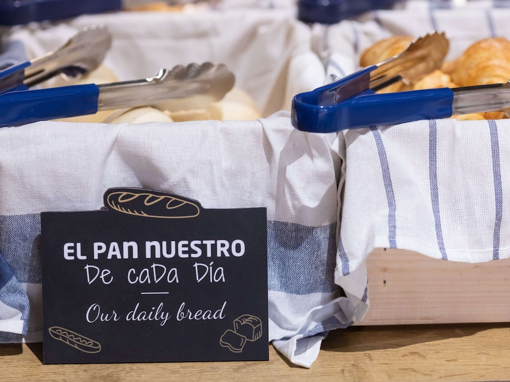 ibis budget madrid aeropuerto