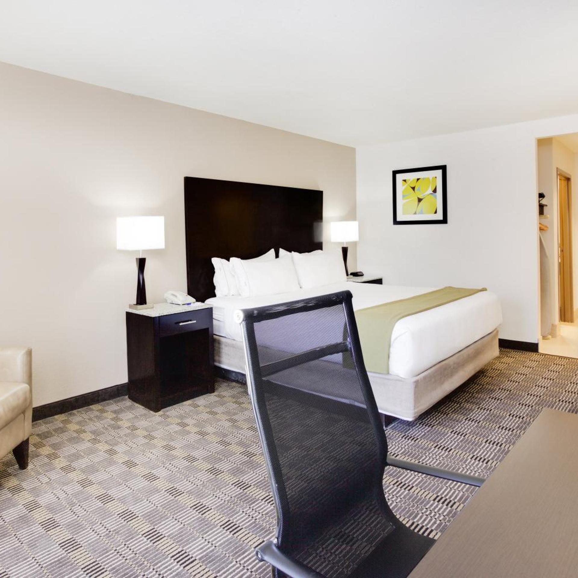 holiday inn express hotel and suites mebane by ihg