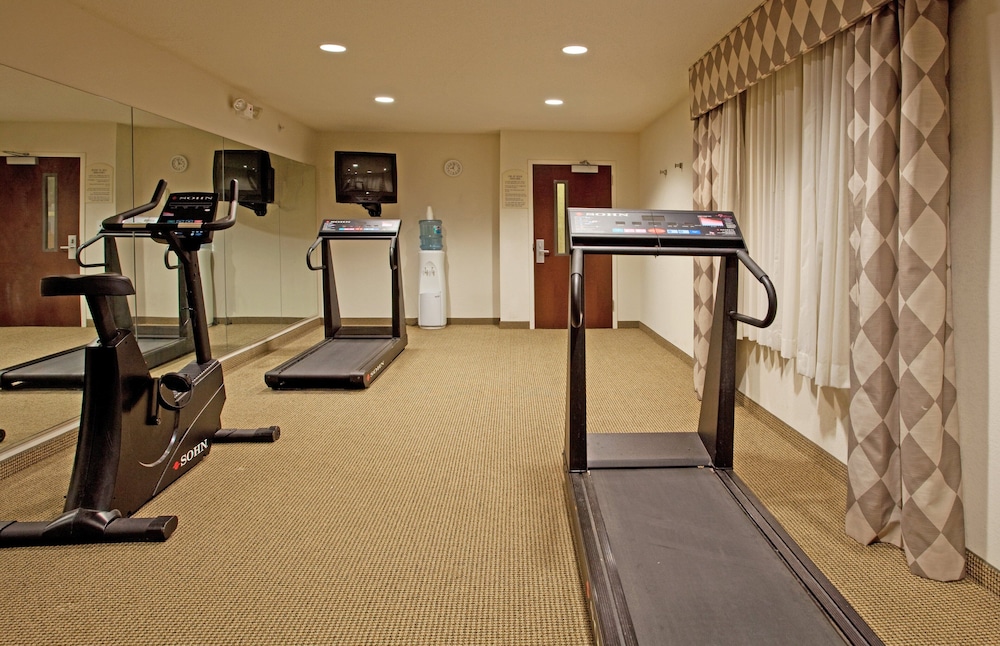 holiday inn express hotel and suites mebane by ihg