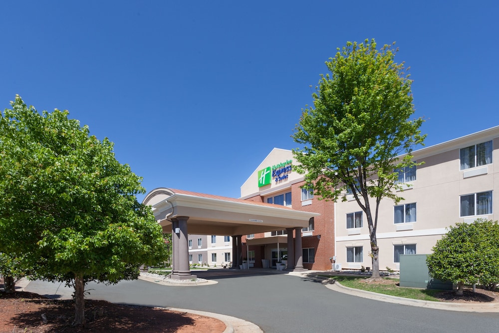 holiday inn express hotel and suites mebane by ihg