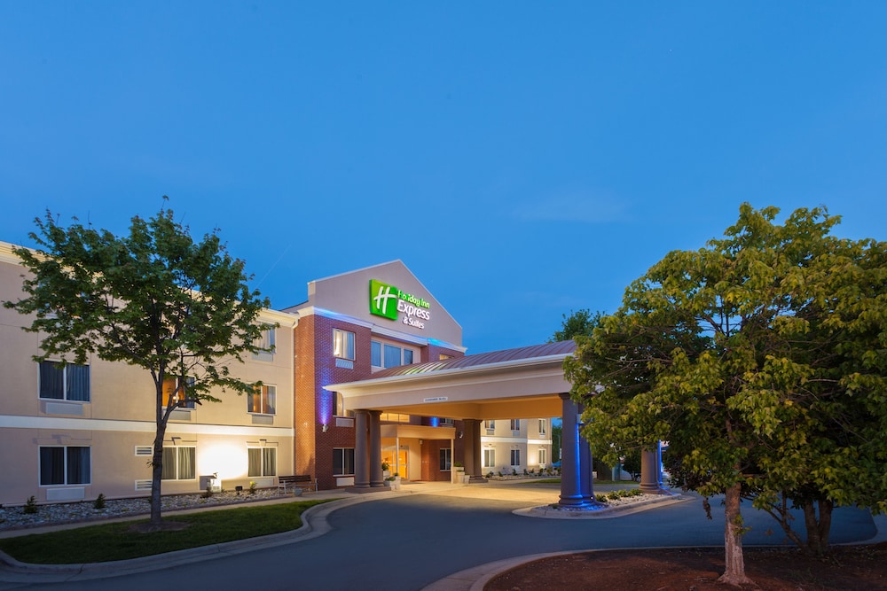 holiday inn express hotel and suites mebane by ihg