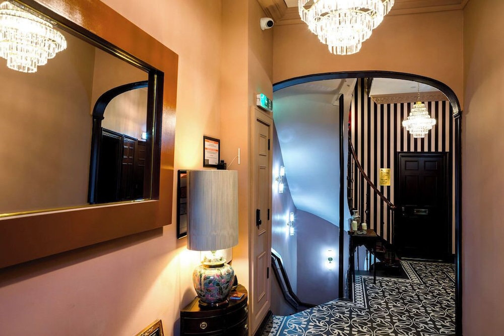 eleven stafford street townhouse