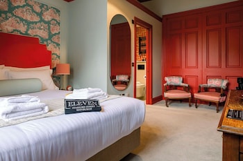 eleven stafford street townhouse