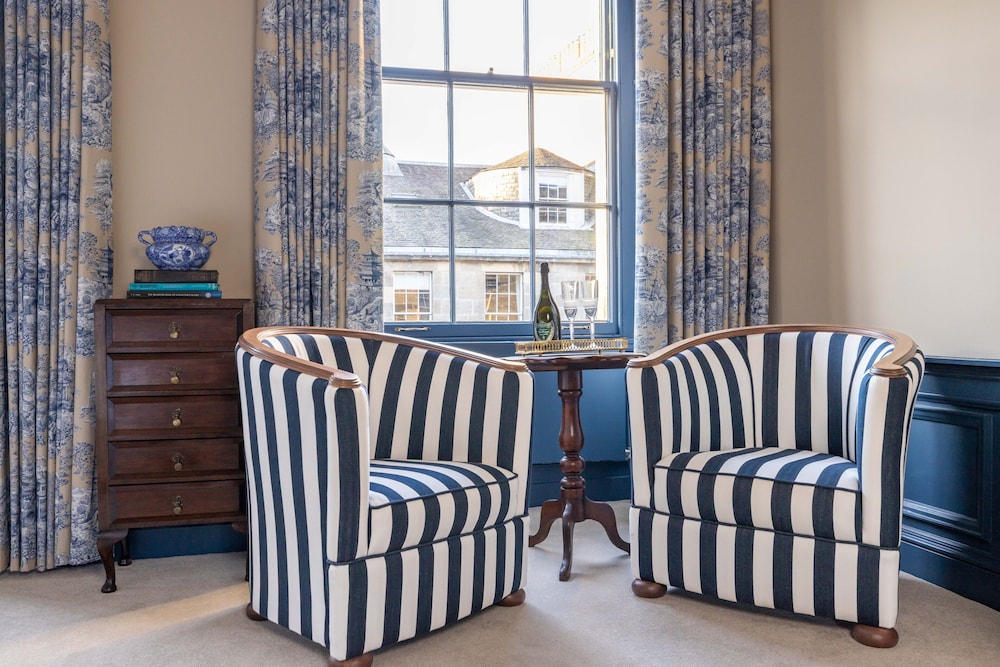 eleven stafford street townhouse