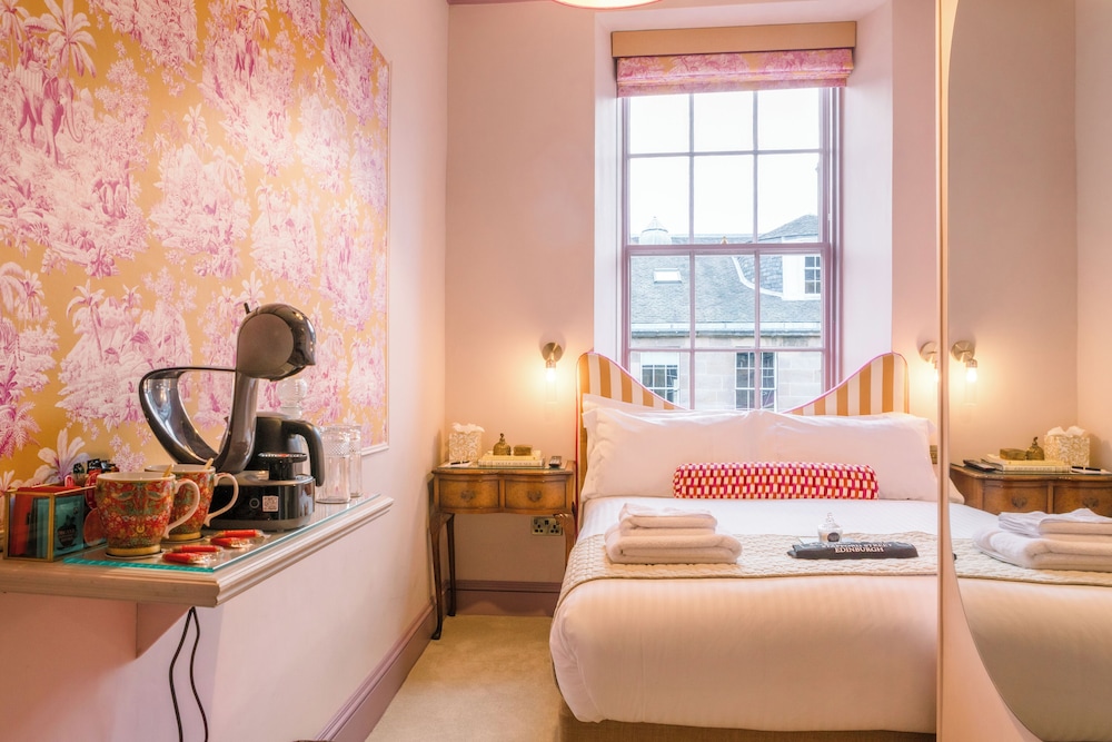 eleven stafford street townhouse