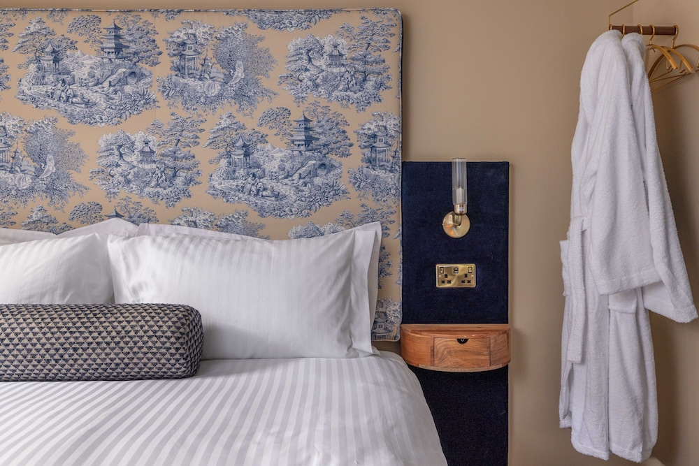 eleven stafford street townhouse