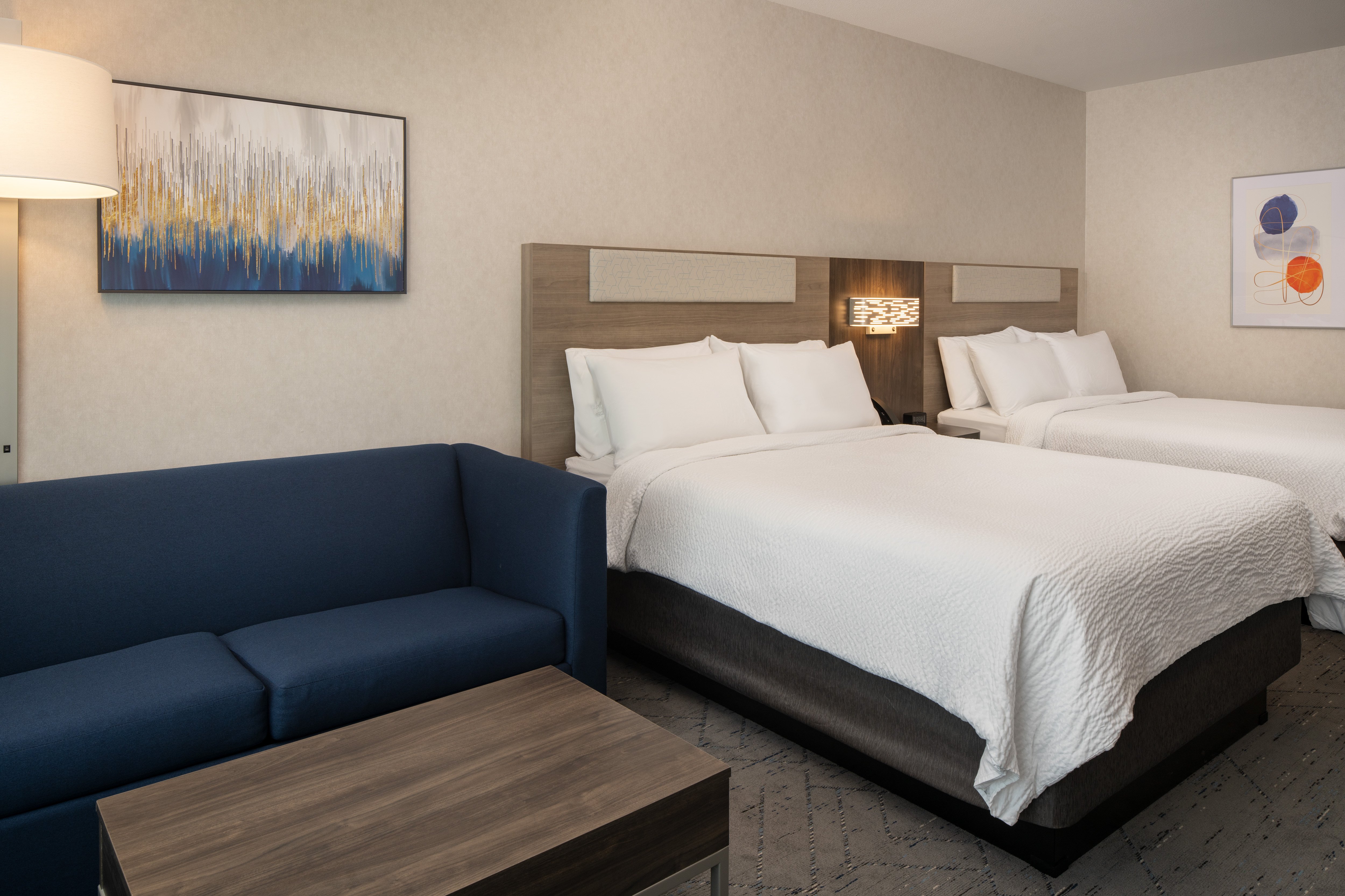 holiday inn express and suites fresno airport an ihg hotel